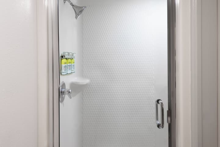 Holiday Inn Express & Suites Nearest Universal Orlando by IHG