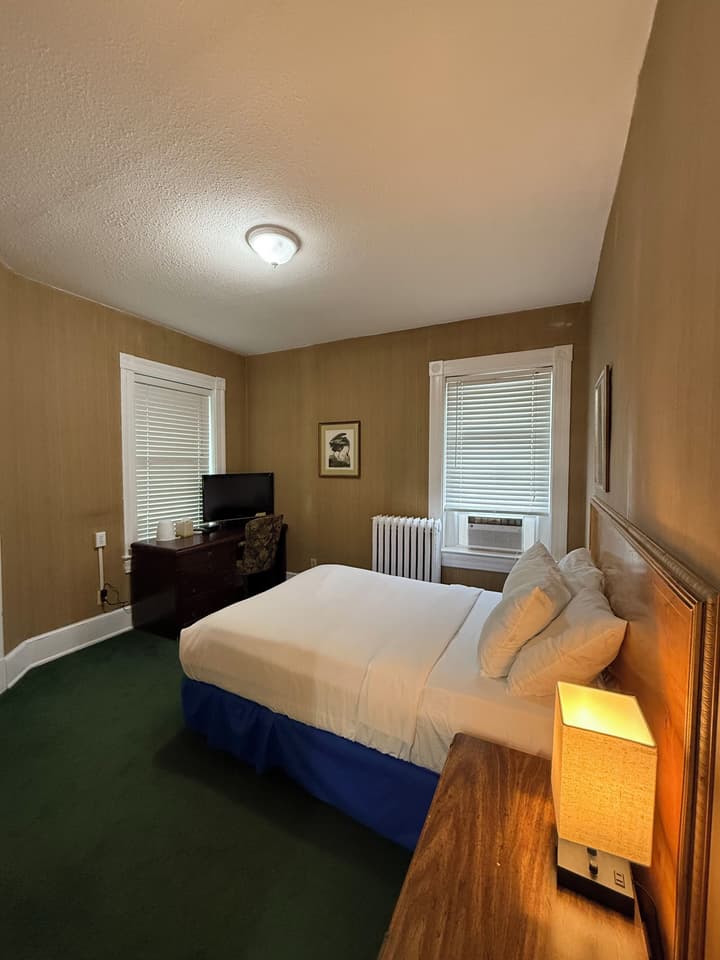 Windsor Inn Hotel