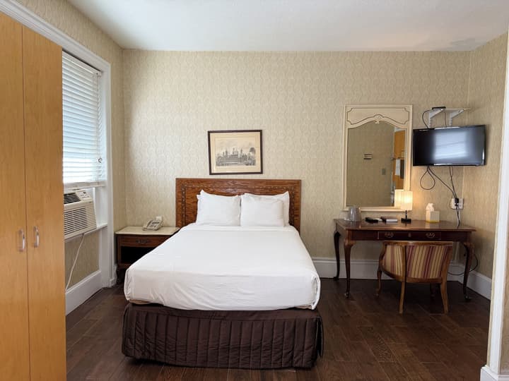 Windsor Inn Hotel