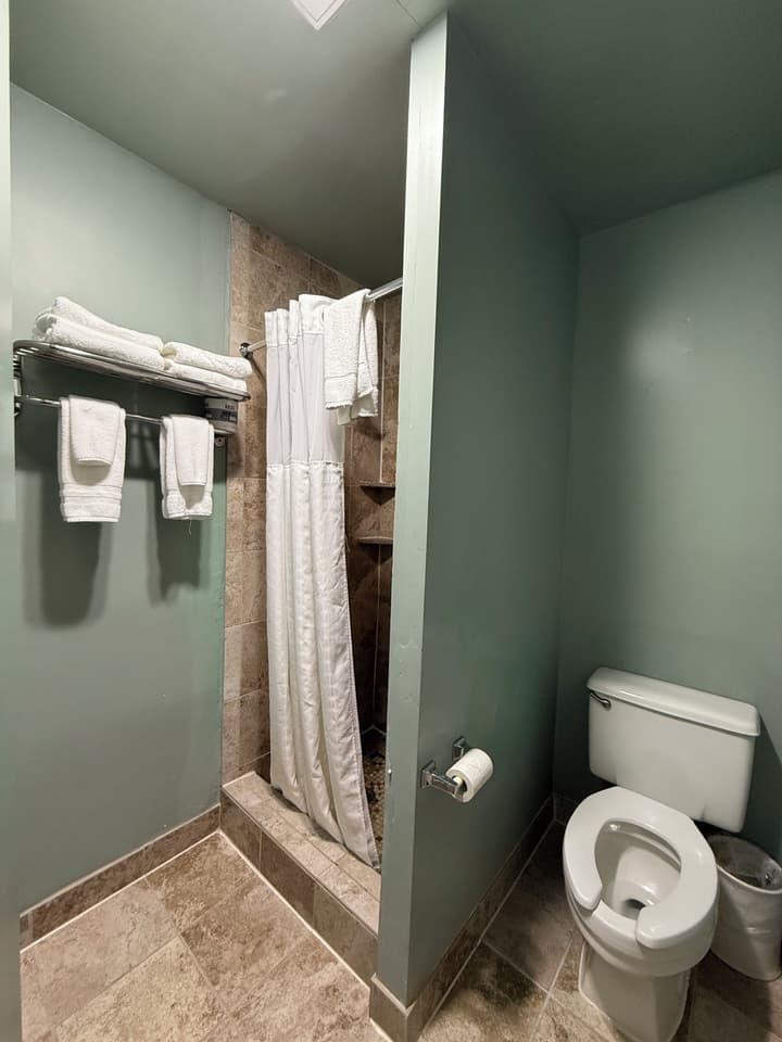 Windsor Inn Hotel
