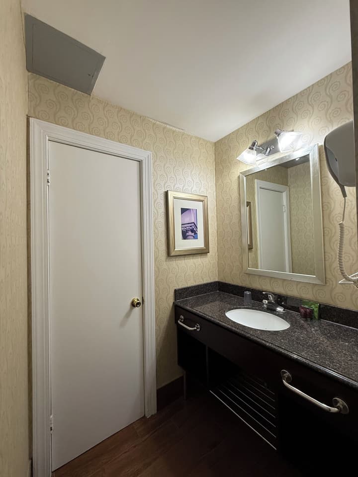 Windsor Inn Hotel