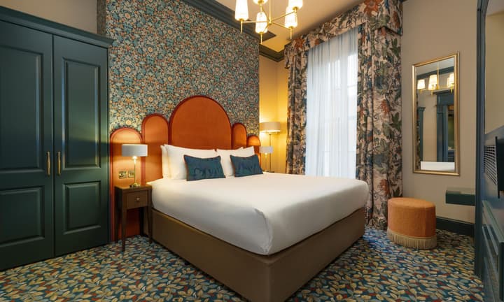 The Trinity City Hotel