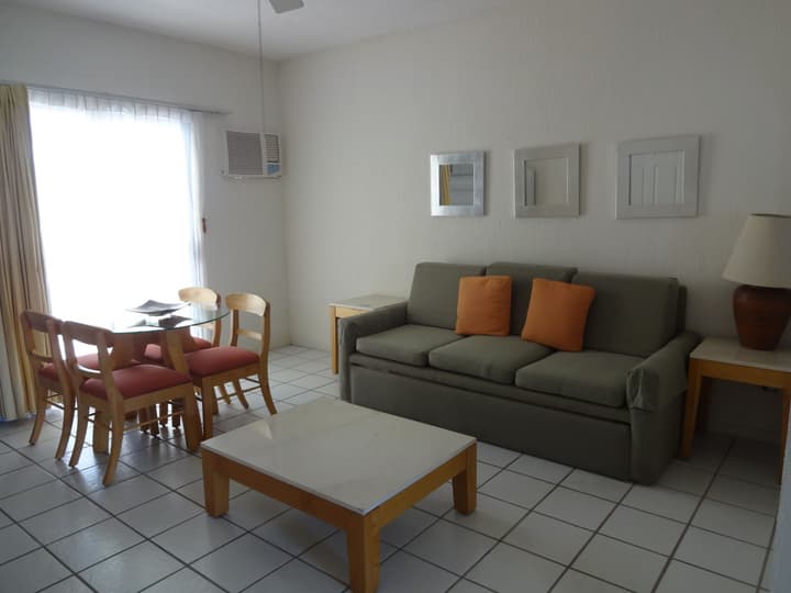 Park Royal Homestay Los Cabos