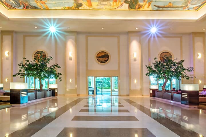 Waterfront Cebu City Hotel & Casino