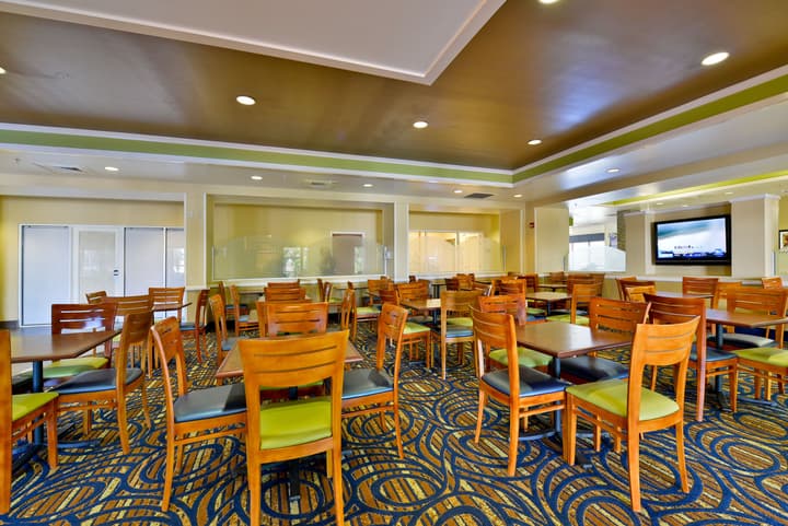 City Express by Marriott Orlando International Drive