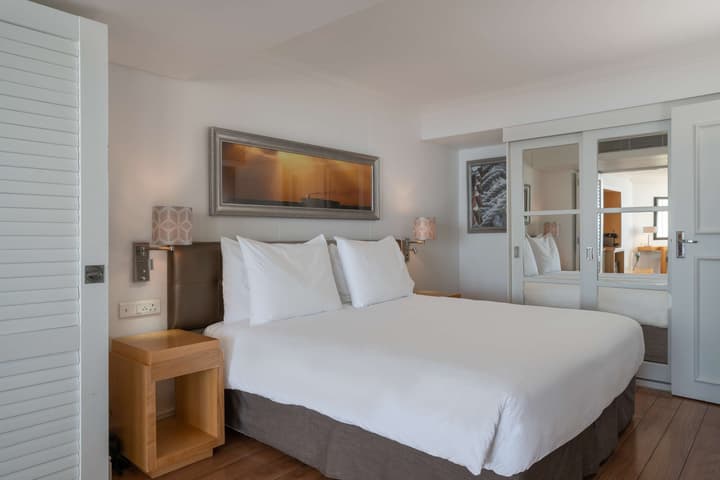 Radisson Collection Hotel, Waterfront Cape Town