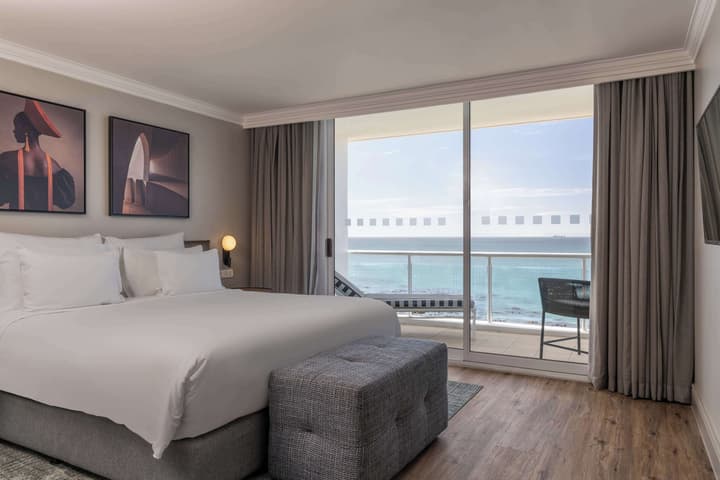 Radisson Collection Hotel, Waterfront Cape Town