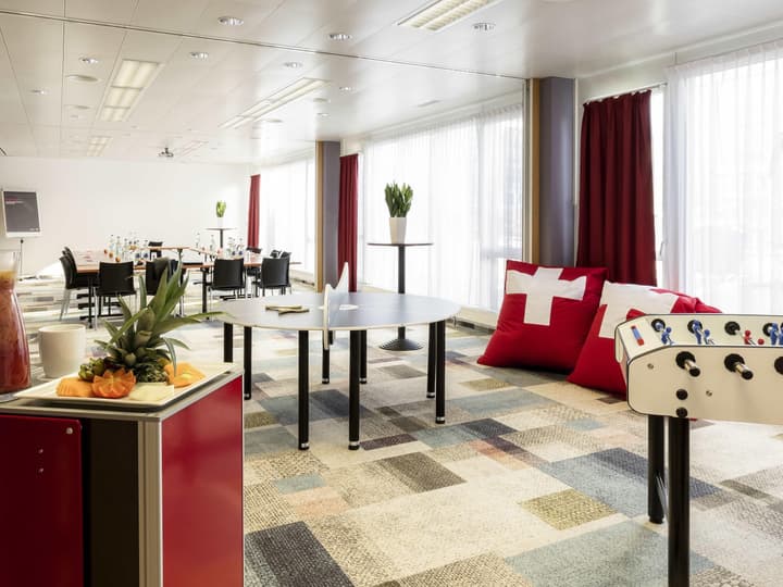 ibis Zurich Messe-Airport