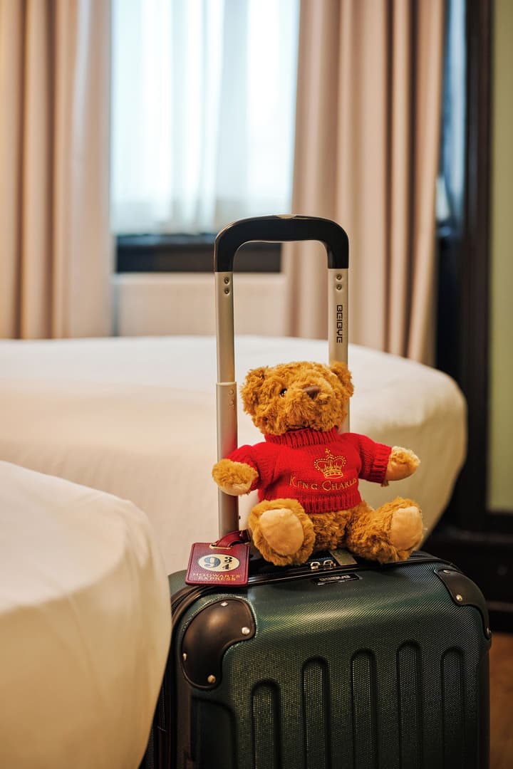 Huttons Hotel, Victoria London