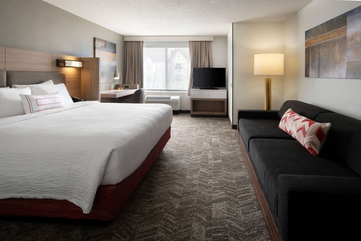Sonesta Select Seattle Renton Suites
