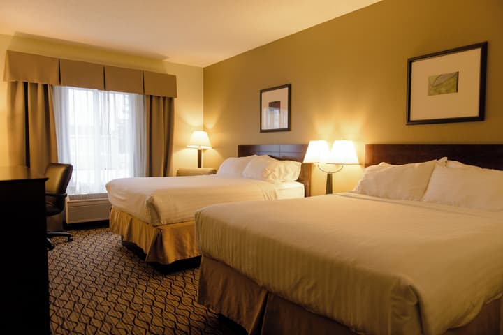 Holiday Inn Express & Suites Superior by IHG
