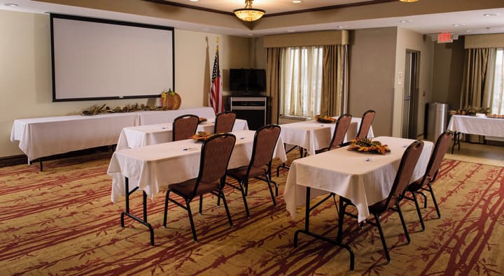 Holiday Inn Express & Suites Superior by IHG