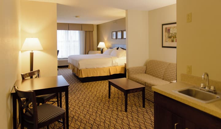 Holiday Inn Express & Suites Superior by IHG