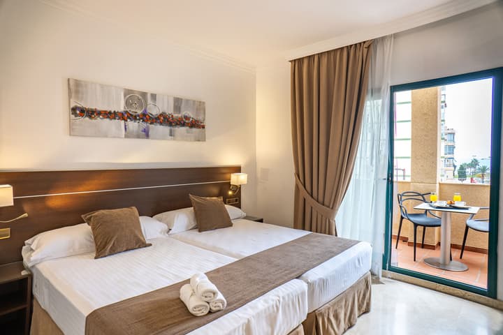 Hotel Mainake