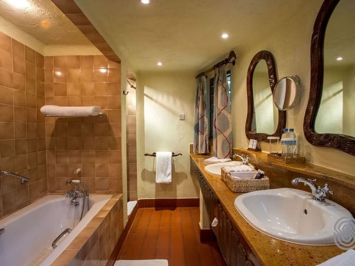 Lake Manyara Serena Safari