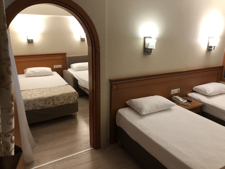Prestige Hotel Old City