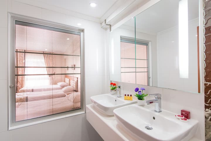 Prestige Hotel Old City