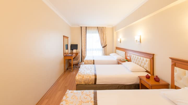 Prestige Hotel Old City