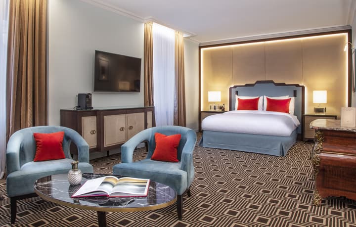 Hotel Bristol