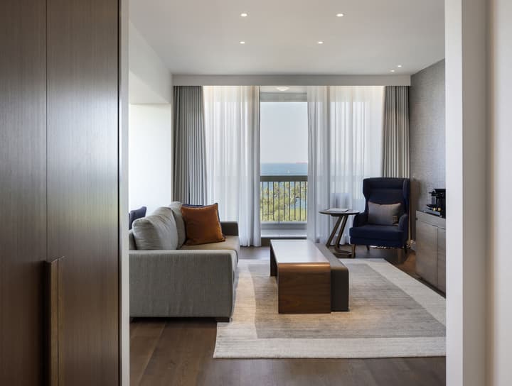 Makedonia Palace