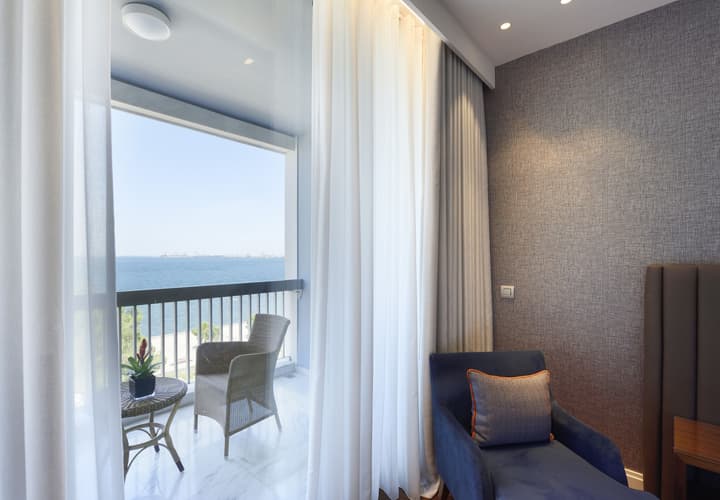 Makedonia Palace