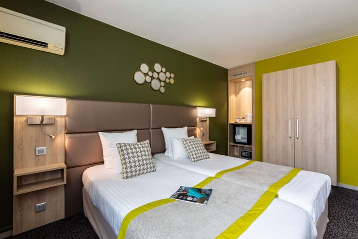 Kyriad Prestige - Bordeaux Aeroport