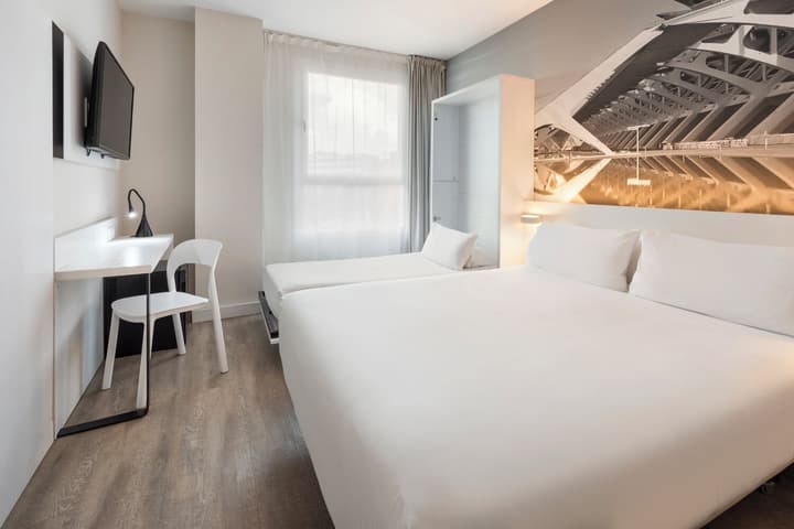 B&B HOTEL Valencia Arena