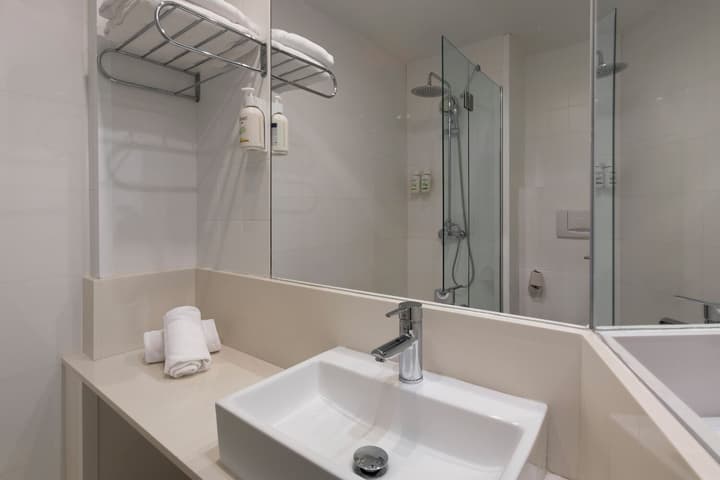 B&B HOTEL Valencia Arena