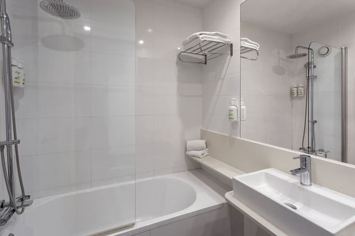B&B HOTEL Valencia Arena
