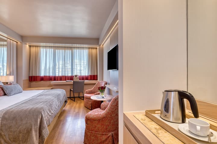 Divani Caravel