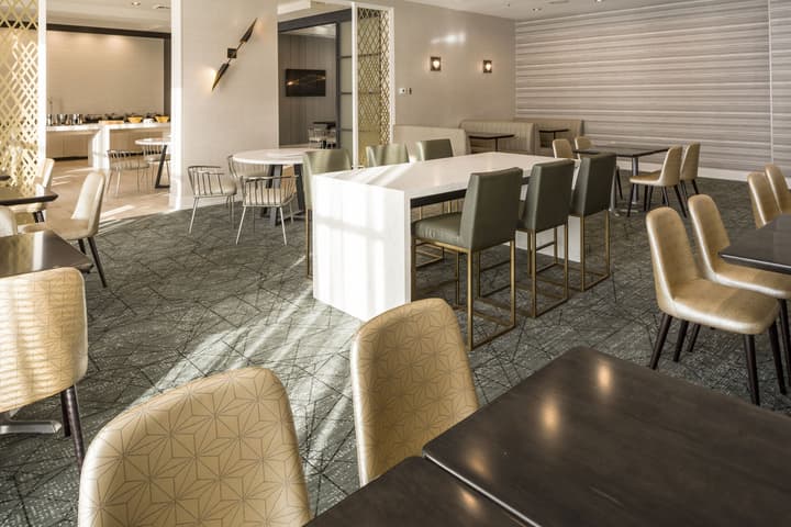 Doubletree By Hilton Boston Logan Airport Chelsea