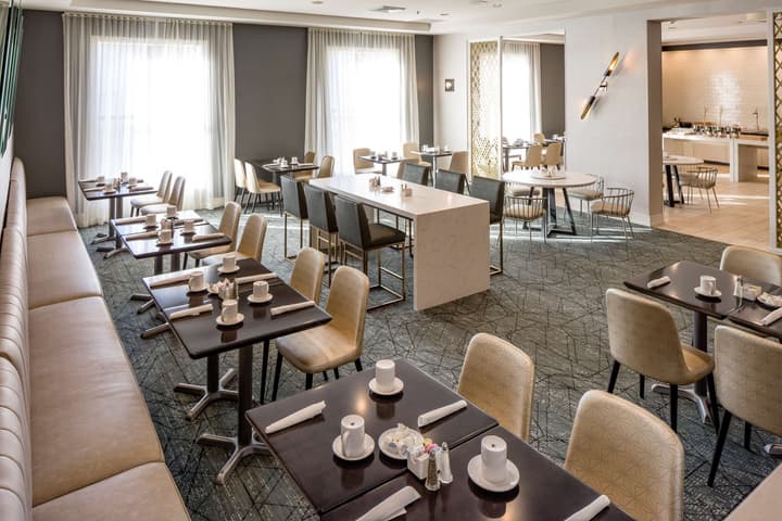 Doubletree By Hilton Boston Logan Airport Chelsea