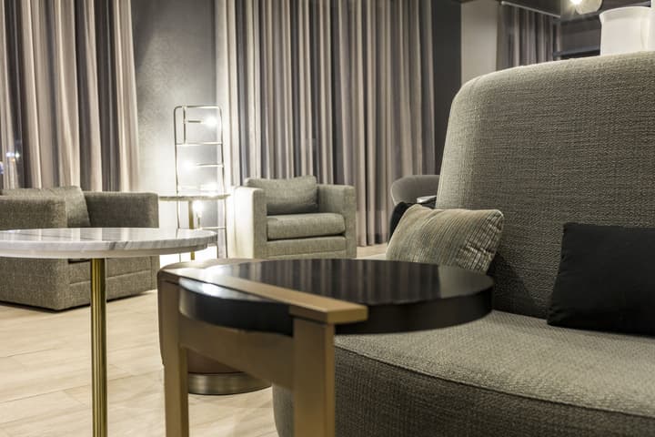 Doubletree By Hilton Boston Logan Airport Chelsea