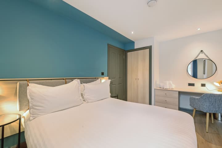 Holyrood Aparthotel