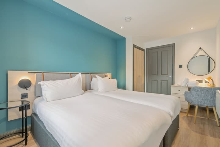 Holyrood Aparthotel