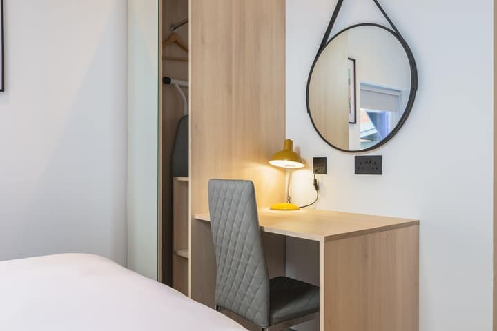 Holyrood Aparthotel