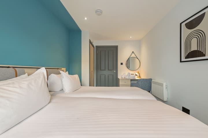 Holyrood Aparthotel