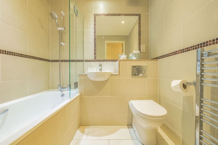 Holyrood Aparthotel