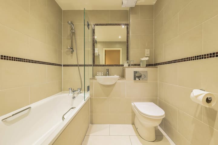 Holyrood Aparthotel