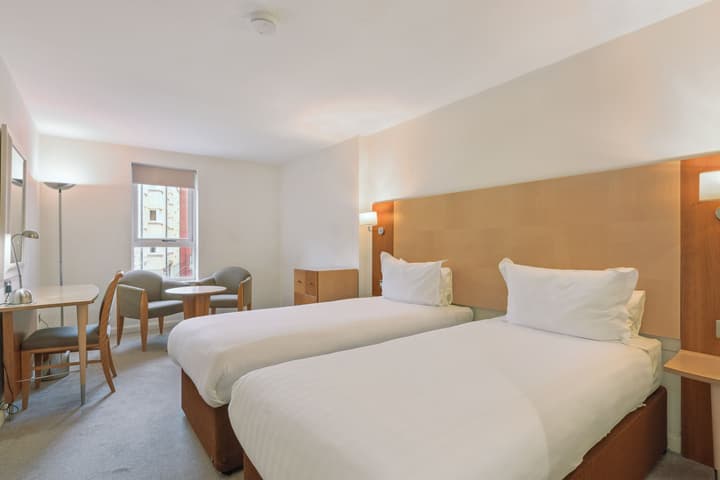 Holyrood Aparthotel