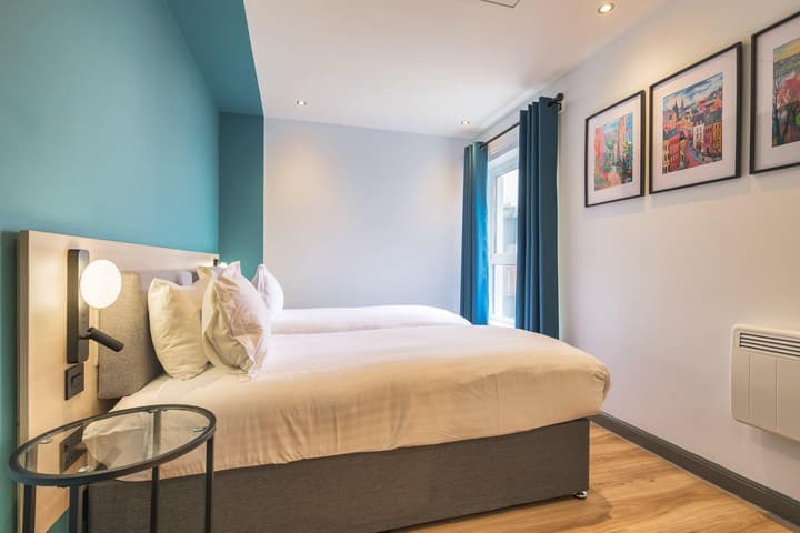 Holyrood Aparthotel