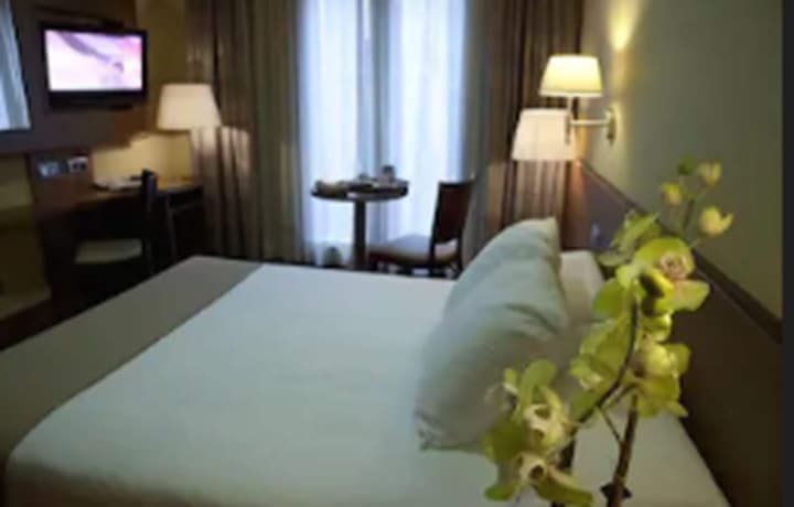 Hotel Sterling