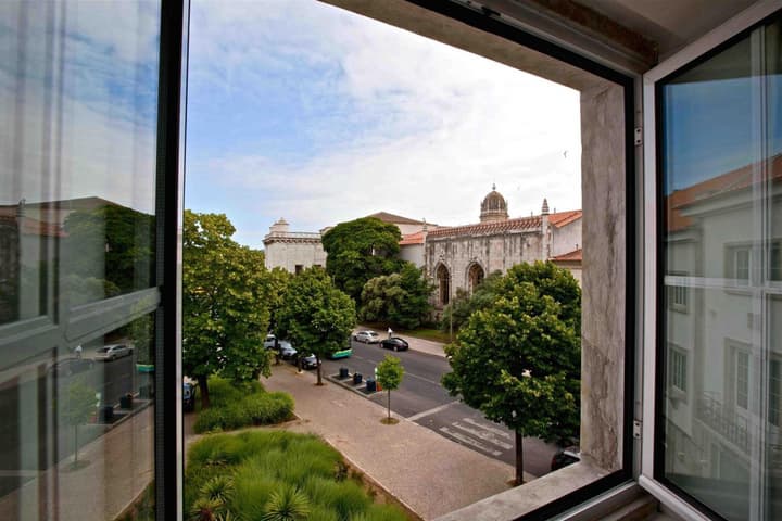 Hotel Jerónimos 8