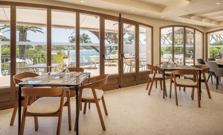 Hotel ILUNION Caleta Park