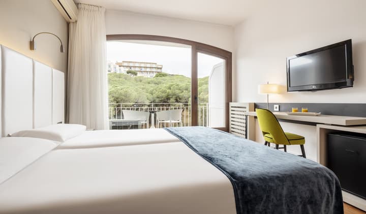 Hotel ILUNION Caleta Park