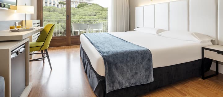 Hotel ILUNION Caleta Park