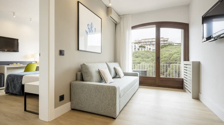 Hotel ILUNION Caleta Park