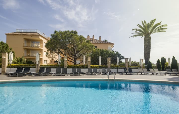 Hotel ILUNION Caleta Park