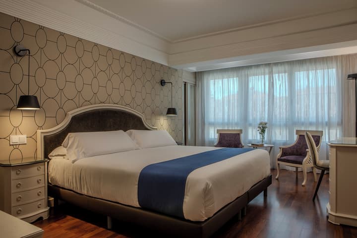 Hotel Corona De Castilla Burgos