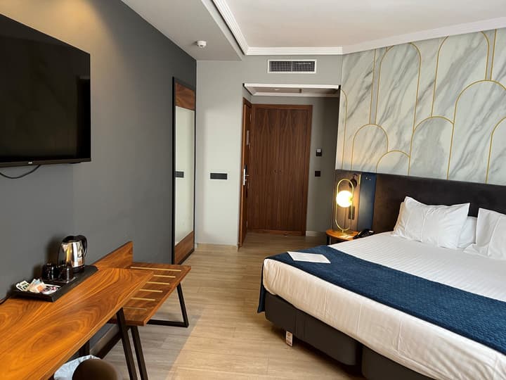 Hotel Silken Luis de León